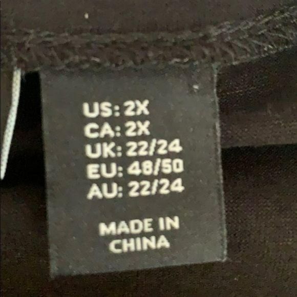 Jones and‎ Co. Woman's Black Asymmetrical Tunic Top Blouse Business 2X - Picture 9 of 11